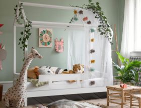Hoppekids ECO Shorty Housebed with Safety Rail in White