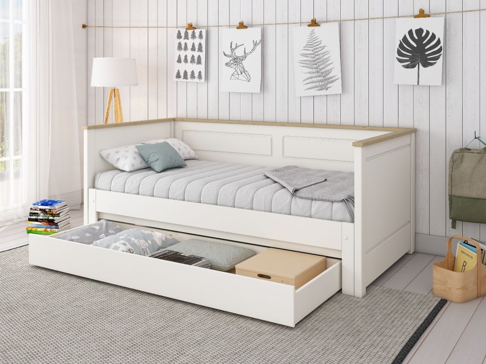 Infant day bed clearance